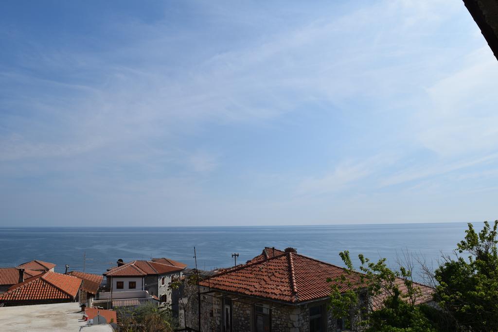 Guesthouse Maritimo Ulcinj Buitenkant foto